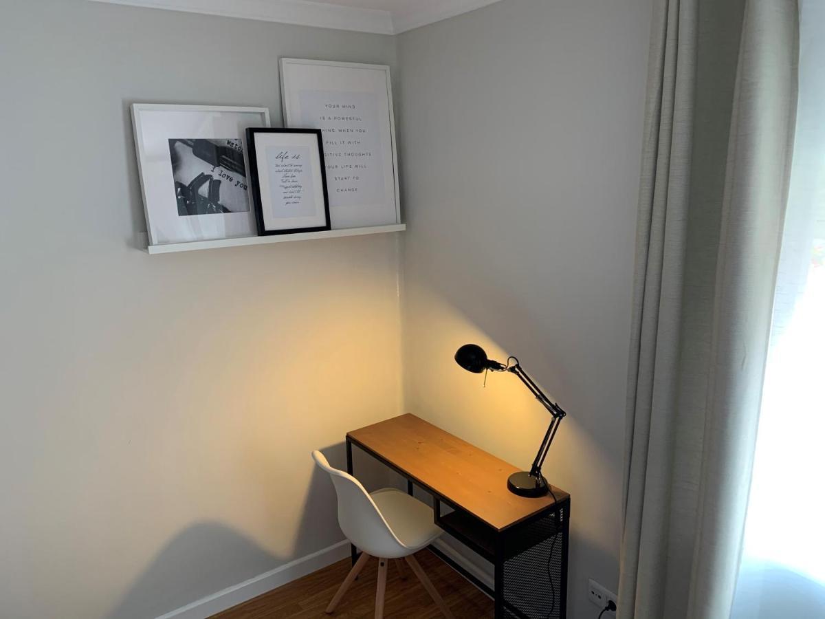 Amplio Y Moderno Apartamento En * Valladolid