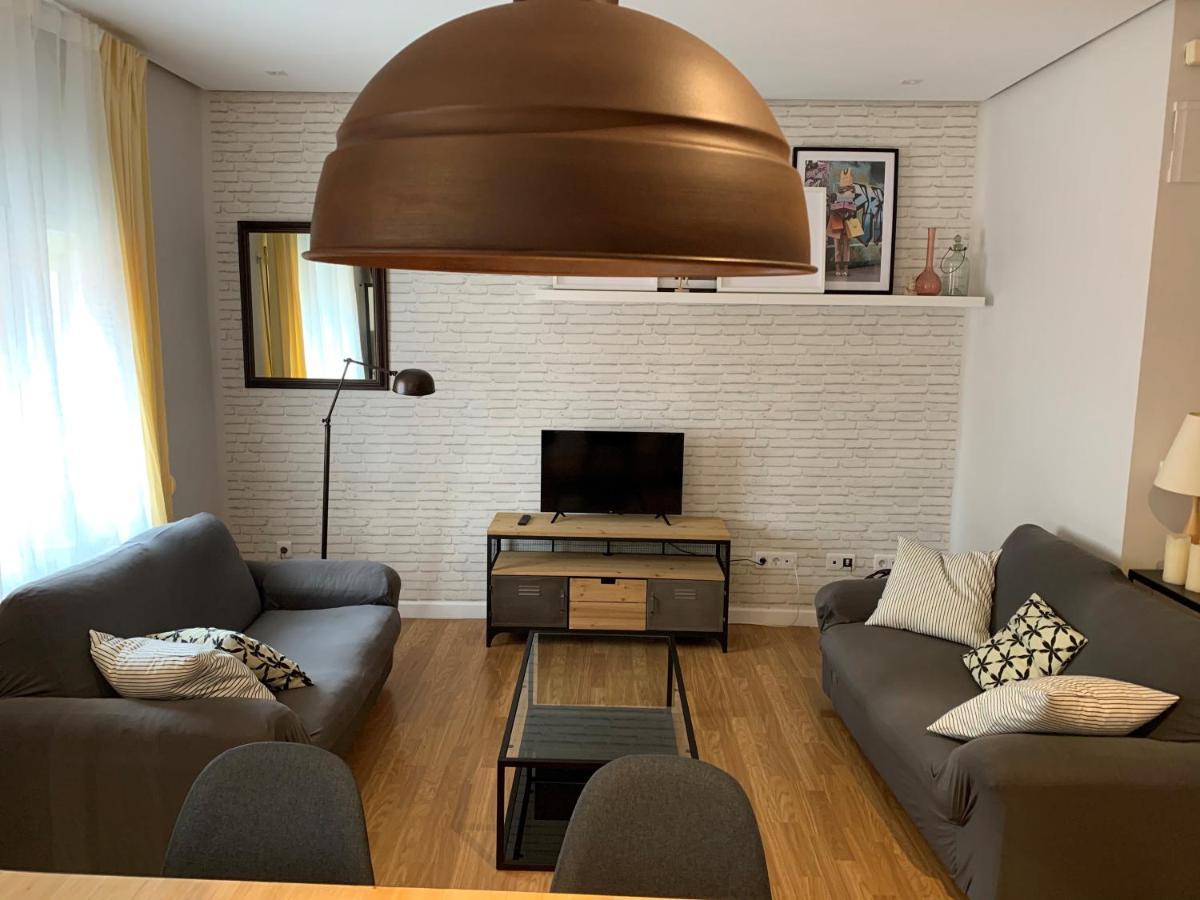 Amplio Y Moderno Apartamento En